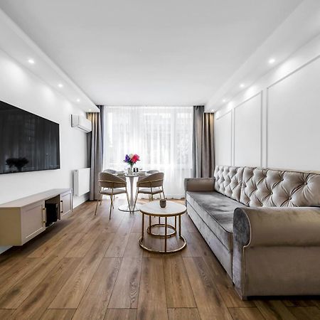 Warsaw Centrum Apartment - Workspace, Balcony - By Rentujemy Zewnętrze zdjęcie