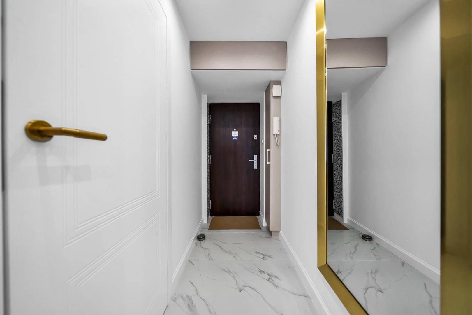 Warsaw Centrum Apartment - Workspace, Balcony - By Rentujemy Zewnętrze zdjęcie